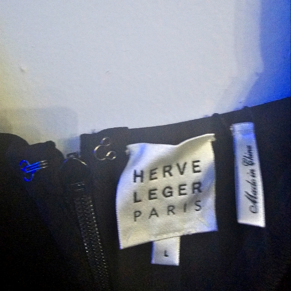 Woman Herve Leger Paris Mini Dress Size Large - Picture 5 of 12